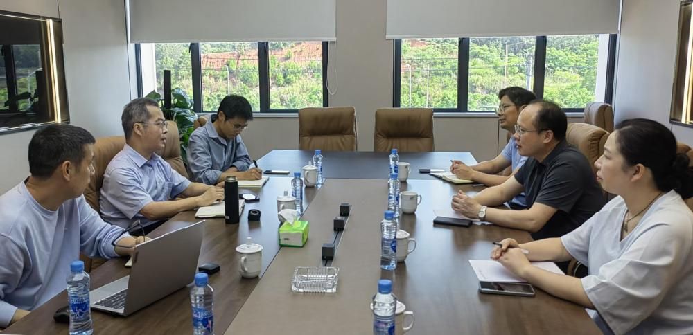 【 科研动态】校党委副书记、校长徐忠麟率队赴有研新能源材料(江西)有限公司考察交流